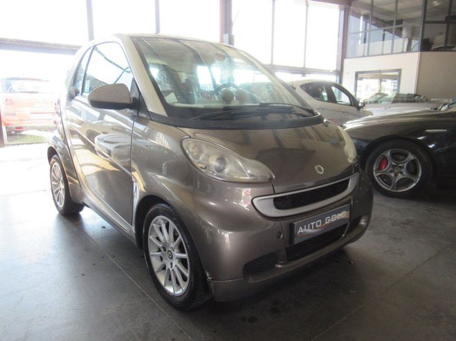 Smart Fortwo COUPE 1.0 71ch PASSION Gris de 2010