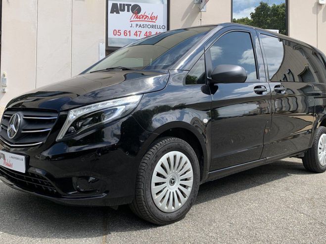 Mercedes Vito 114 CDI FOURGON COMPACT SELECT 9G-TRONIC NOIR METAL de 2022