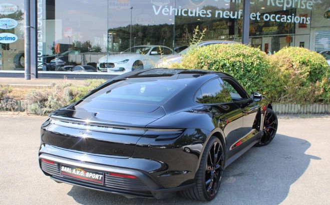 Porsche Taycan 476 avec batterie performance plus 93.4k Noir de 2021