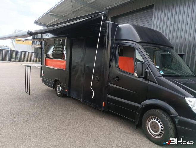 Mercedes Sprinter Vu FOODTRUCK VASP EQUIPE GROUPE TIREUSE  Noir de 2011