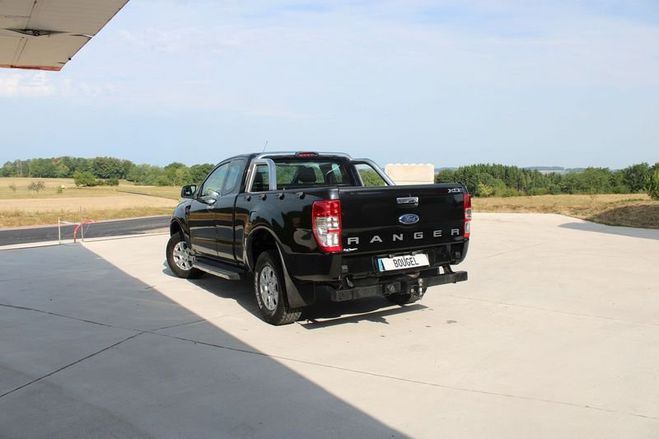 Ford Ranger III 2L2 TDCI 160 CV BOITE 6 CONFORT 4 PL Noir de 2017