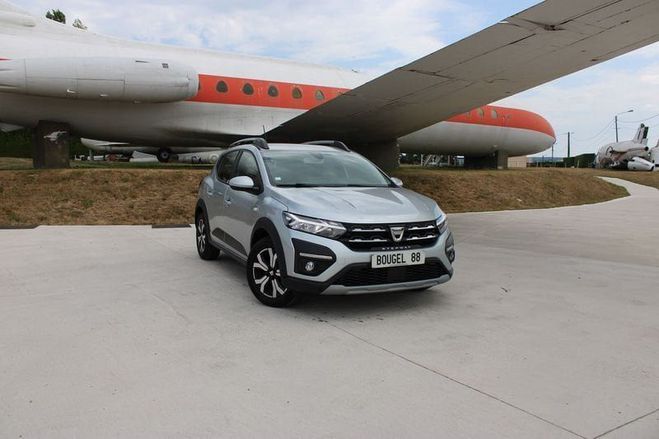 Dacia Sandero 4 STEPWAY 1L TCE 90 CV TURBO BOITE 6 GPS Gris de 2021