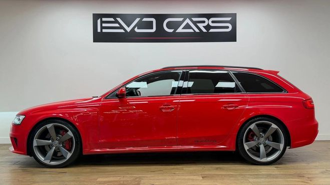 Audi RS4 Avant Quattro (B8) 4.2 TFSi V8 450 ch S- Rouge de 2013