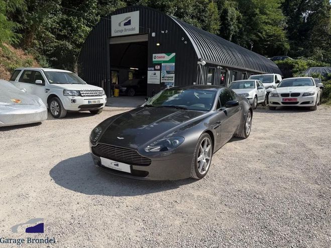 Aston martin V8 Vantage 4.3 385cv BVA 3�me Main Gris de 2008