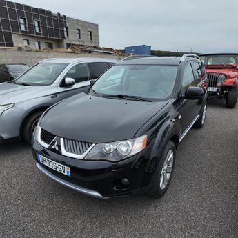  Voir d&eacute;tails -Mitsubishi Outlander 2.2 DI-D Instyle &agrave; Saint-Jean-du-Cardonnay (76)
