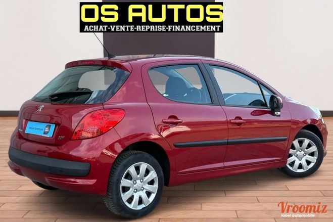 Peugeot 207 1.4e 90ch (6 cv) 16V - BVM5 - 5 Portes - Rouge de 2007