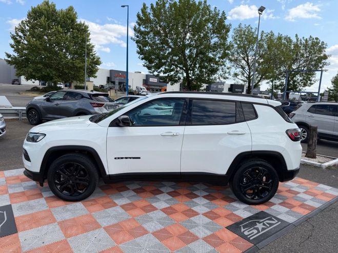 Jeep Compass 1.5 TURBO T4 130 e-HYBRID BVR7 NIGHT EAG Blanc de 2023