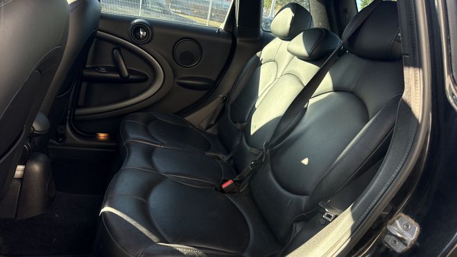 Mini Countryman COOPER SD 143 CH BVA NOIR de 2013