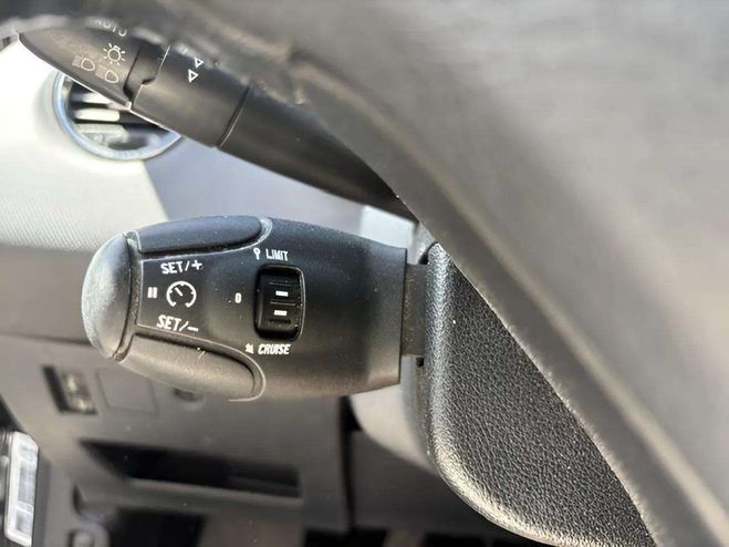 Peugeot 308 1.6 HDI90 PREMIUM GRIS F de 2010