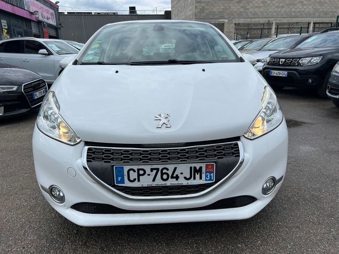 Peugeot 208 1.6 E-HDI 115 ALLURE 5P  CT OK 3 Blanc de 2012