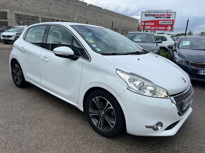 Peugeot 208 1.6 E-HDI 115 ALLURE 5P  CT OK 3 Blanc de 2012