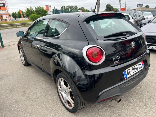 Alfa romeo Mito 1.3 JTDM 90 DISTINCTIVE TRES FIABLE RAS  Noir de 2009