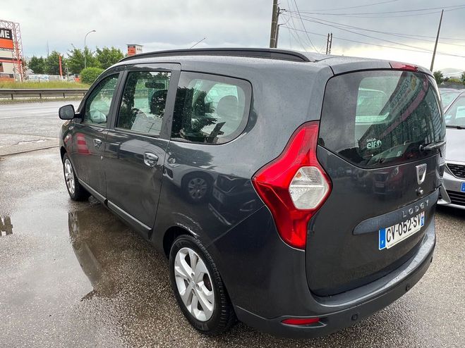 Dacia Lodgy 1.2 TCE 115 PRESTIGE 7PL 5 SIEGES TRES B Gris anthracite de 2013