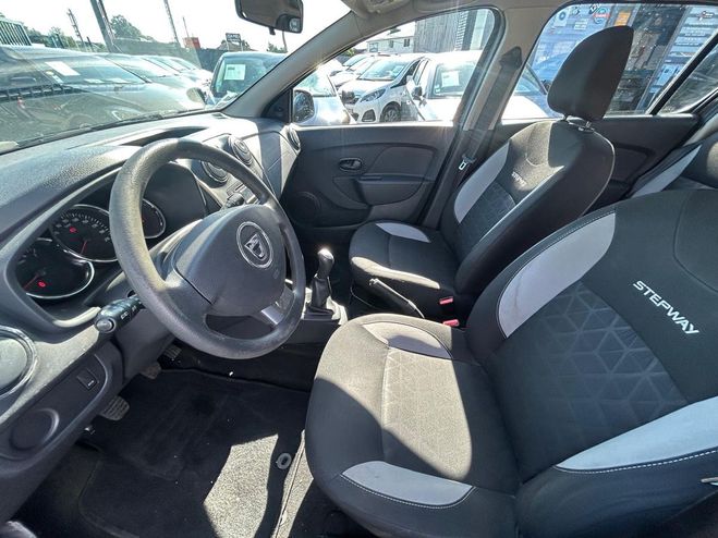 Dacia Sandero II 0.9 TCE 90 AMBIANCE ECO2 AVEC 88000KM Gris anthracite de 2013