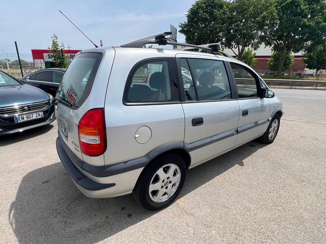 Opel Zafira 1.8 16S ELEGANCE 7PLACES  Gris de 2002