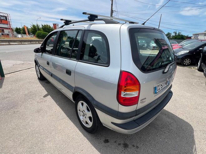 Opel Zafira 1.8 16S ELEGANCE 7PLACES  Gris de 2002