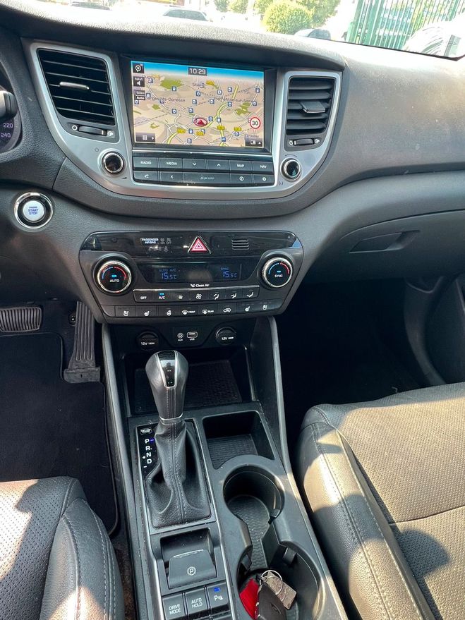 Hyundai Tucson III 1.6 T-GDI 177 4X4 EXECUTIVE DCT-7 BO Blanc de 2016