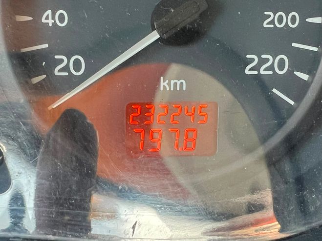 Renault Clio II (2) 1.5 DCI 65 EXTREME 5 PORTE Blanc de 2001