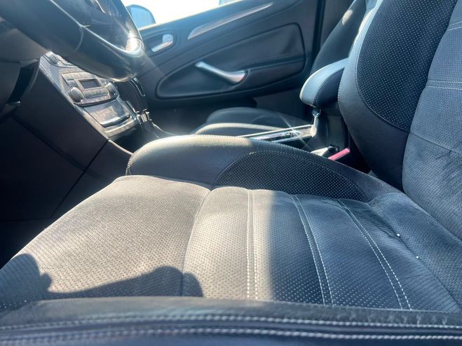 Ford Mondeo III 2.3 160 TITANIUM X BVA6 5P BO�TE AUT Gris fonc� de 2009