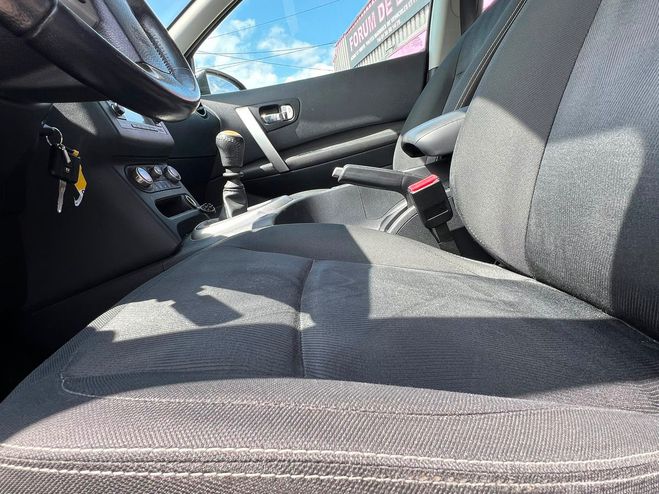Nissan Qashqai (2) 1.5 DCI 110 CONNECT EDITION 1 Gris fonc� de 2011