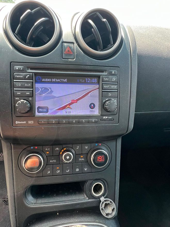 Nissan Qashqai (2) 1.5 DCI 110 CONNECT EDITION 1 Gris fonc� de 2011