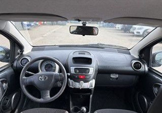 Toyota Aygo 1.0 VVT-I 68CH ACTIVE 5P Gris de 2012