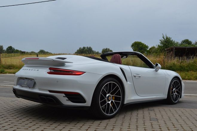 Porsche 911 991.2 Turbo S Cabriolet 3.8i 580 ch - 1  blanc de 2016