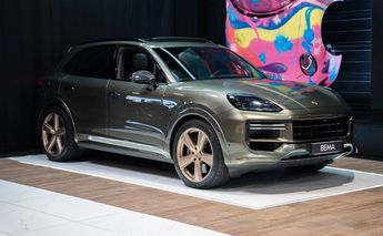 voir détails -Porsche Cayenne TURBO E-HYBRID 739cv | Paint to Sample T à Saint-Michel-sur-Orge (91) Voir détails -Porsche Cayenne TURBO E-HYBRID 739cv | Paint to Sample T à Saint-Michel-sur-Orge (91)