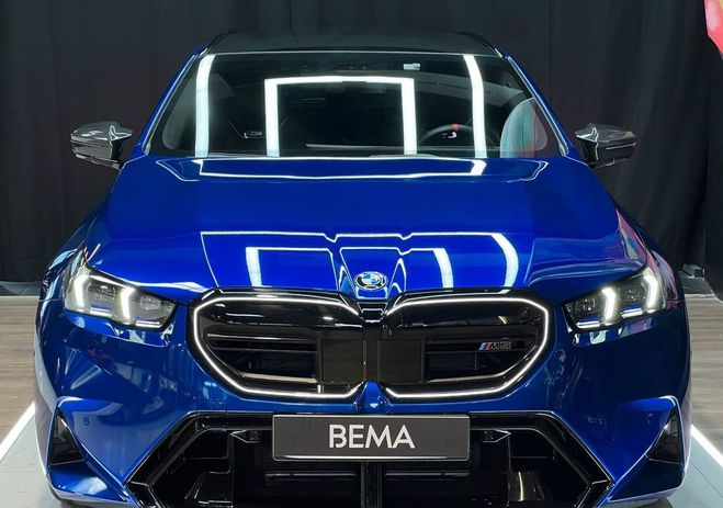 BMW M5 Touring G99 V8 727 CV? Marina Bay Blue|  Bleu de 2025