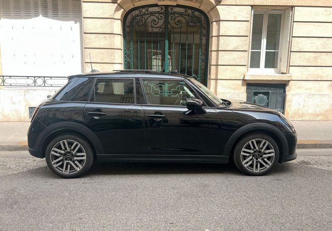 Mini Cooper c 5 portes 156ch dkg7 pack m 1ere main t Noir de 2024