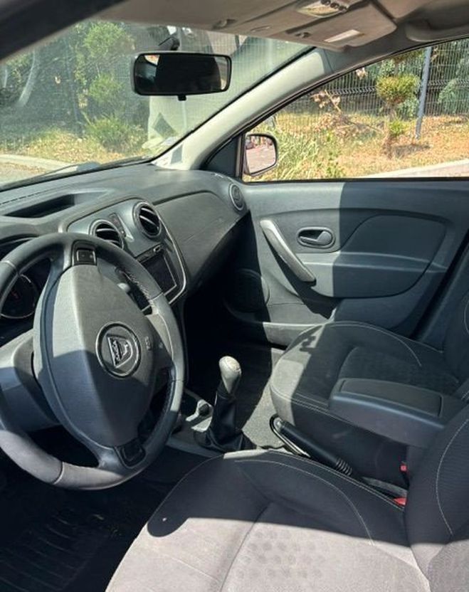 Dacia Logan  Autre de 2013