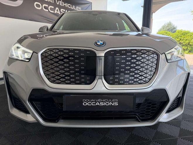 BMW IX 1 (U11) XDRIVE20 204 M SPORT 66.5 KWH BV Gris de 2024