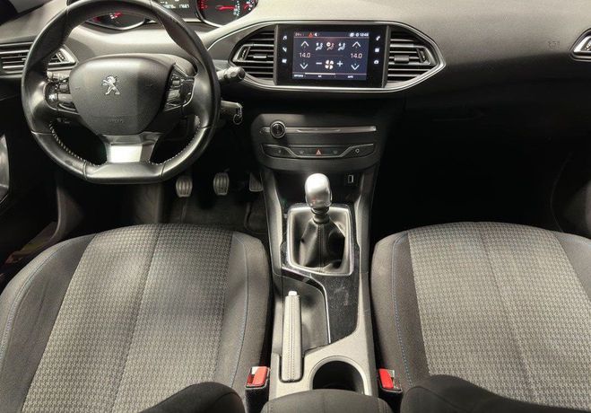 Peugeot 308 II 1.2 110Ch STYLE REGUL-LIMIT JANTE ALU Gris de 2018