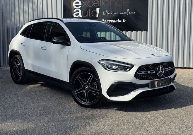 Mercedes Classe GLA Classe 200 D 150CH AMG LINE 8G-DCT Blanc de 2023