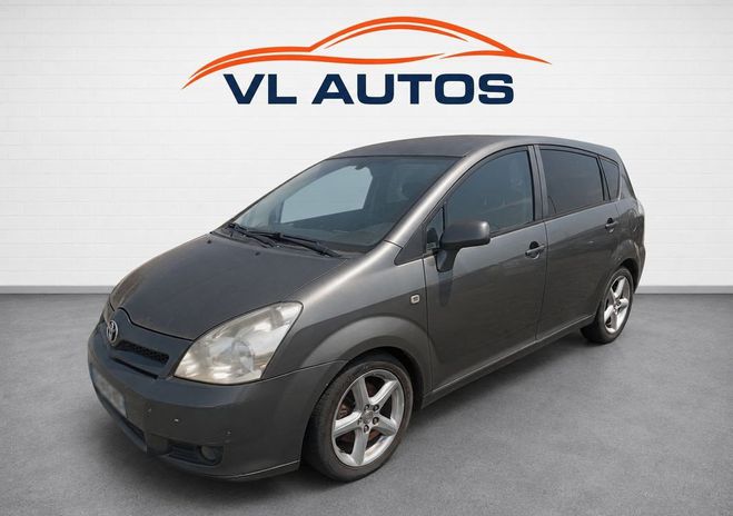 Toyota Corolla Verso 7 places 2.2l 177 CV Ann�e 2006 Po Gris de 2006