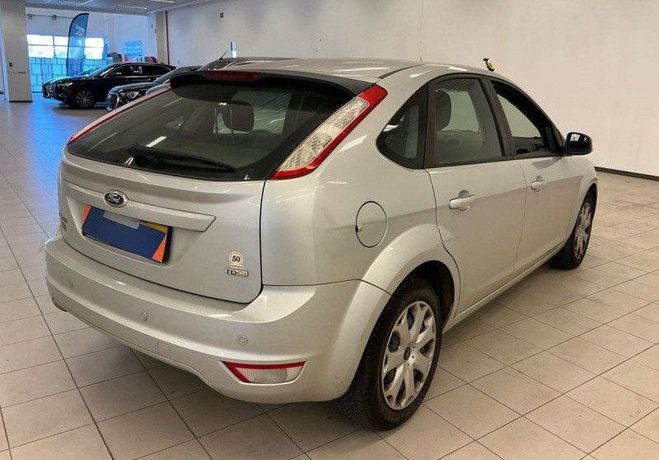 Ford Focus 2.0 TDCI 110CH DPF GHIA POWERSHIFT 5P BO Gris de 2009