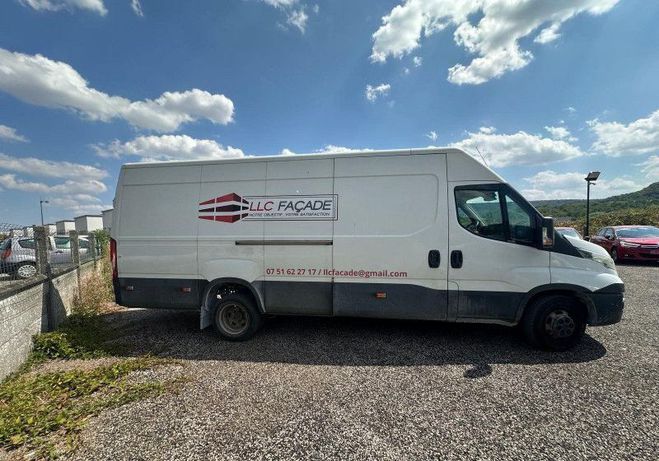 Iveco Daily FG 33S14S V11 Blanc de 2018