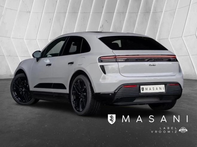 Porsche Macan Turbo Electrique 639ch 545Km WLTP Craie  Gris de 2026