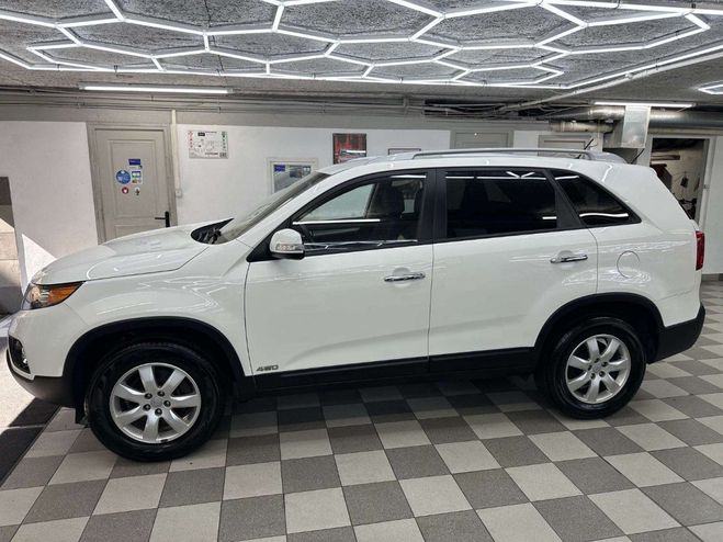 Kia Sorento 2.2 CRDI 16 V ACTIVE 4WD 73000KMS blanc metal de 2011