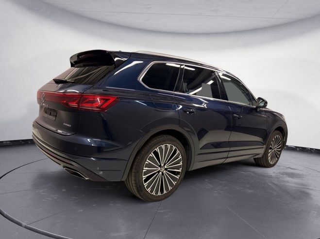 Volkswagen Touareg 3.0 eH 381 Elegance 4M - Toit pano - Dyn Bleu Meloe de 2024