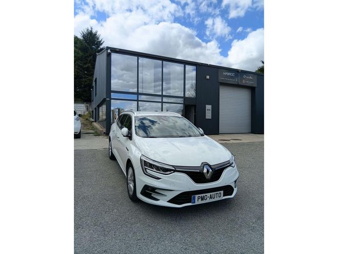 Renault Megane Estate 1.6 E-Tech Plug-in Hybride - 160  BLANC de 2022