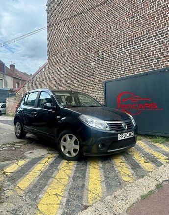  Voir d&eacute;tails -Dacia Sandero 1.2i &agrave; Douai (59)