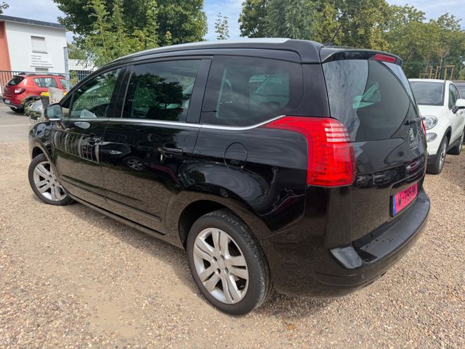 Peugeot 5008 2.0 HDI 150 Allure *7 places* Noir de 2014
