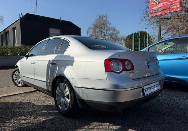Volkswagen Passat 2.0l TSI 200CV CARAT DSG6 Gris de 2009