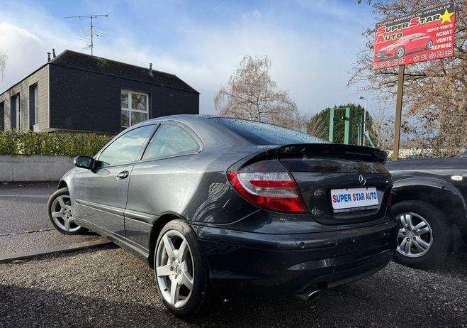 Mercedes Classe C Coupe Sport C230 2.5l AVANTGARDE 204CV Gris de 2006
