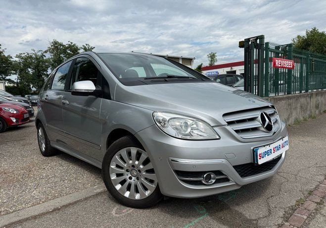Mercedes Classe B 180 blueefficency design cvt 115cv Gris de 2009