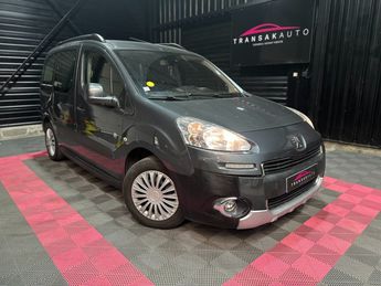  Voir d&eacute;tails -Peugeot Partner TEPEE 1.6 e-HDi 90ch Z�nith &agrave; Douai (59)
