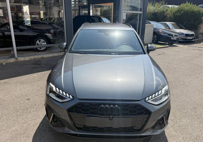 Audi A4 AVANT 35 TDI 163CH S LINE TRONIC 7 9CV Gris de 2024