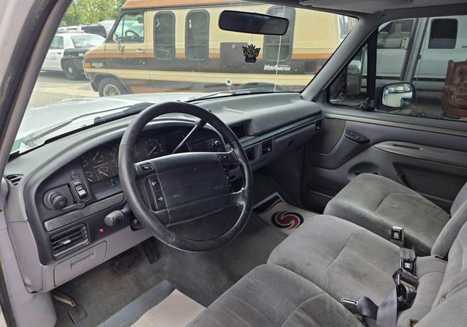 Ford F150 F Extended cab 5.0L V8 Blanc de 1994