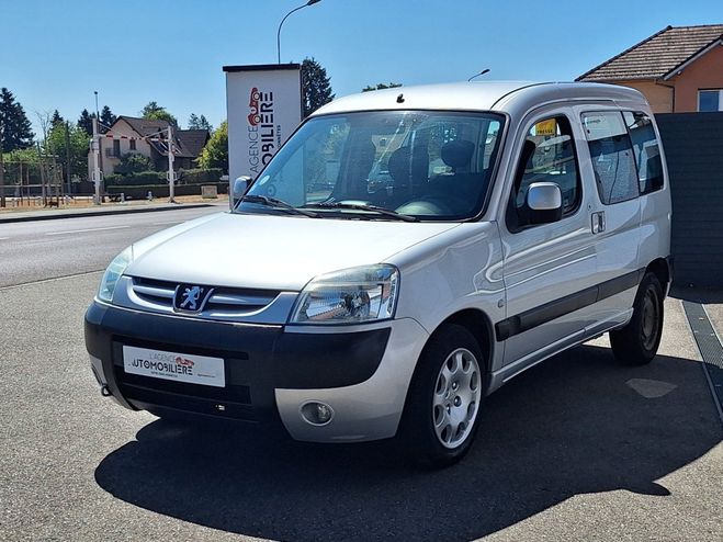 Peugeot Partner 1.6 16V 110 ch 1�re main Gris de 2002